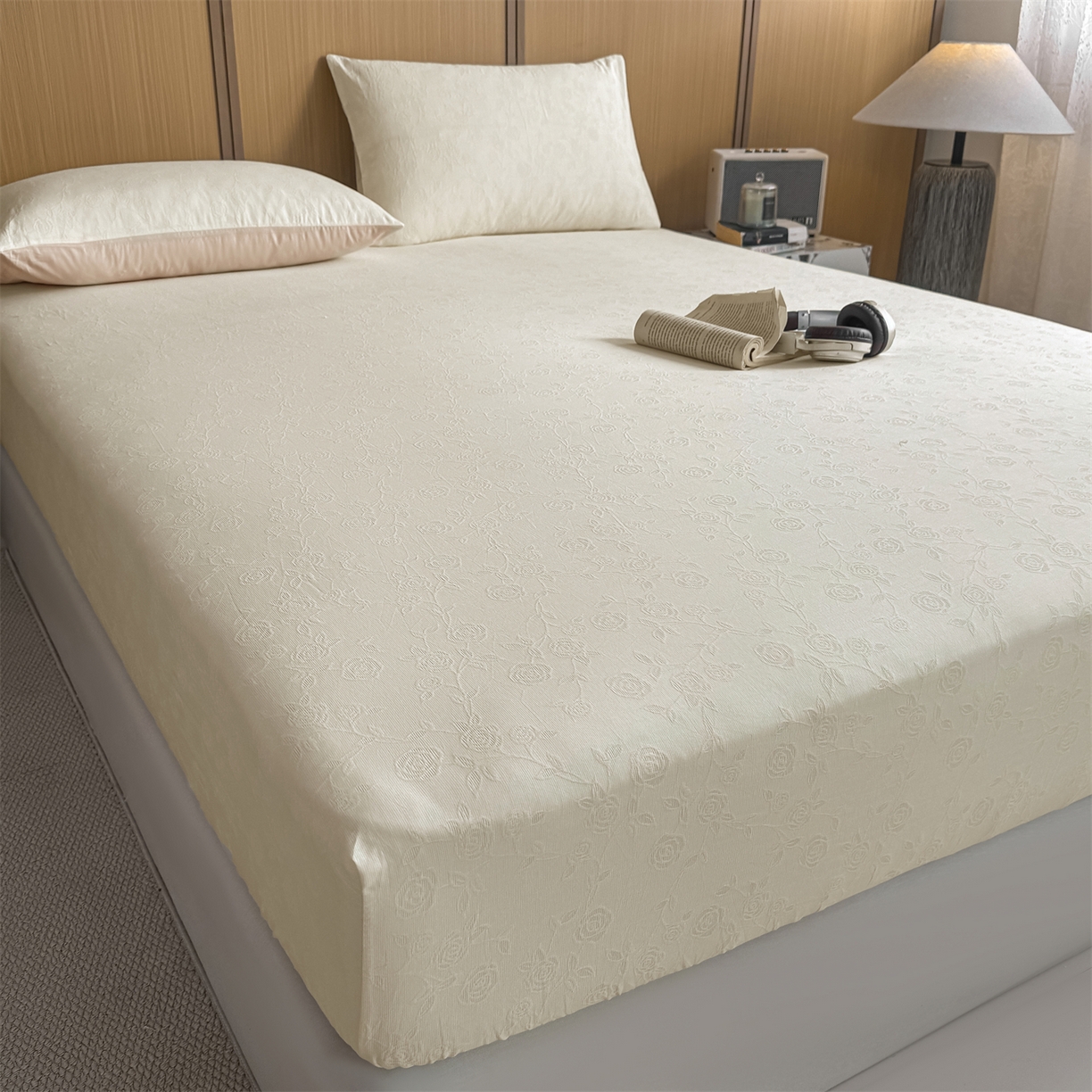 91家纺网 家纺一手货源 找家纺 灰鲸 2026新款全棉纯棉三层纱色织提花床笠单品床笠床笠单件 蔷薇-杏仁奶霜