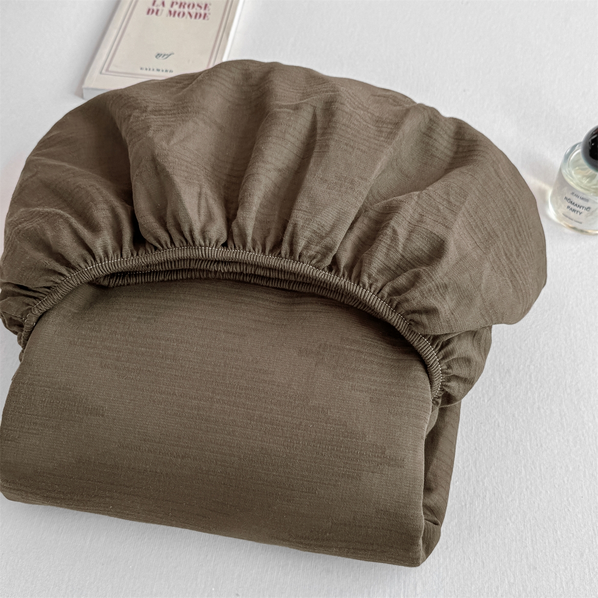 91家纺网 家纺一手货源 找家纺 灰鲸 2026新款全棉纯棉三层纱色织提花床笠单品床笠床笠单件 影韵-摩卡