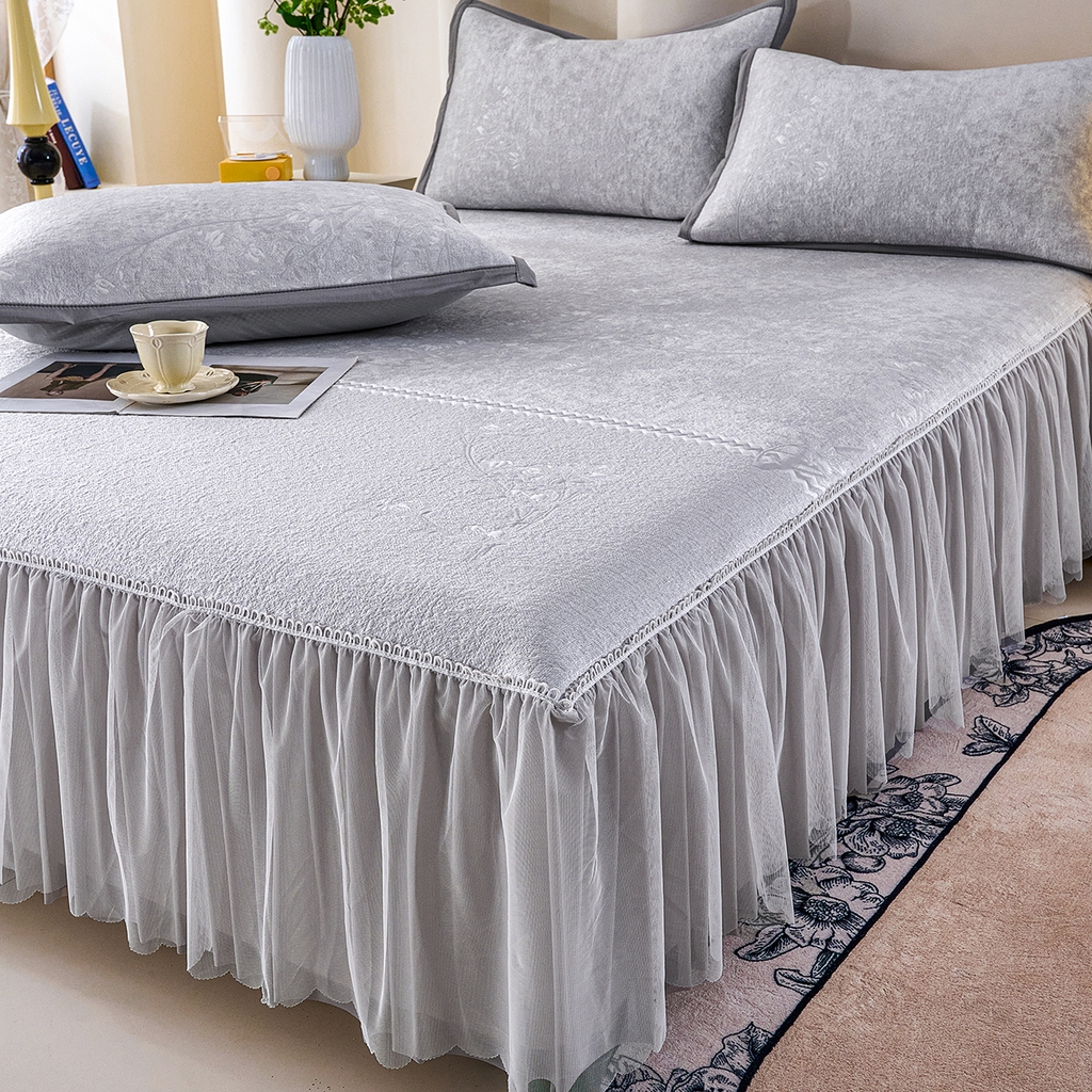 91家纺网 家纺一手货源 找家纺 莱家富 2026新款A类凉感豆豆席-床裙款 床裙款-喜上眉梢灰色
