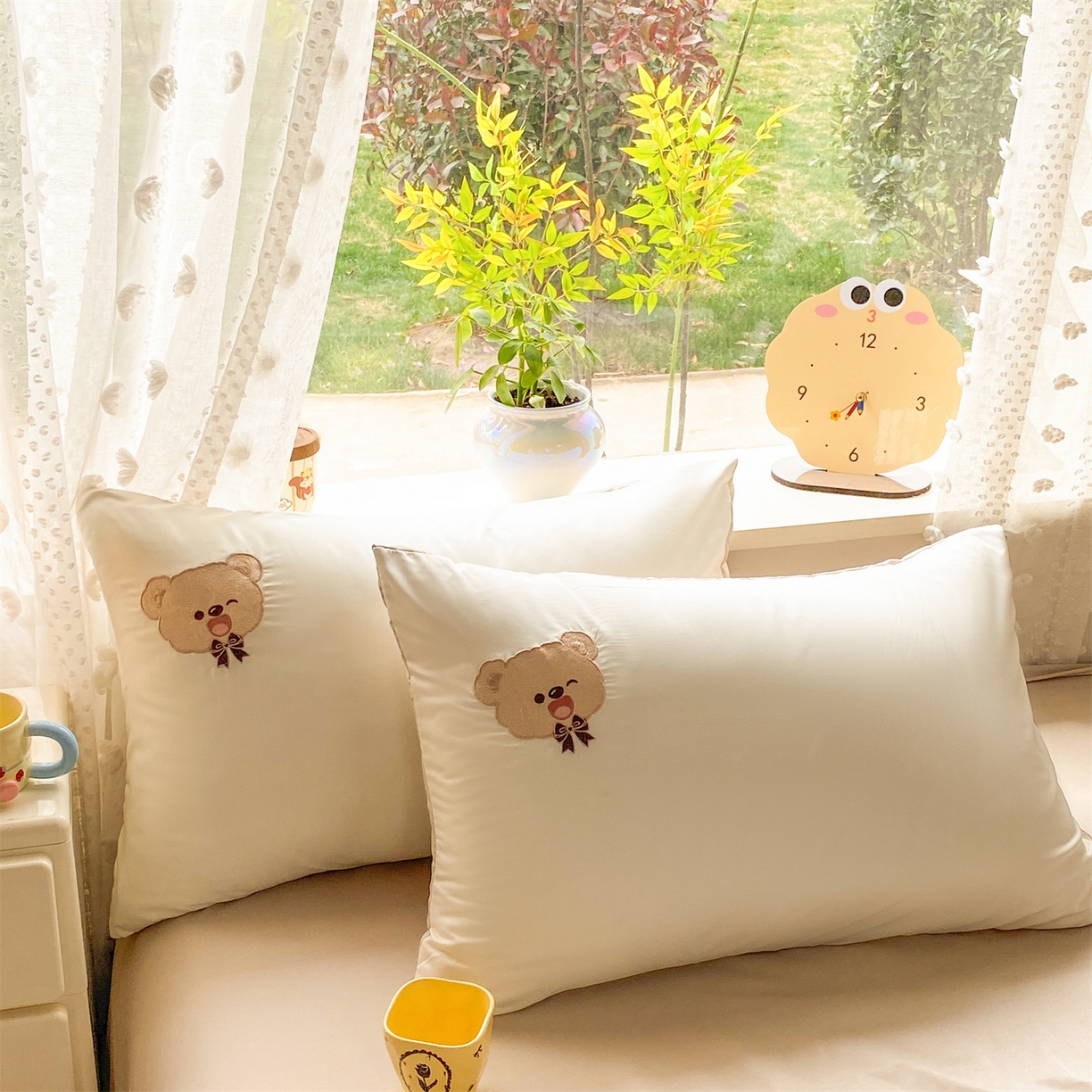 91家纺网 家纺一手货源 找家纺 绒棉世家 2026新款水洗天丝冰天丝专版贴布绣夏被四件套系列 绅士小熊