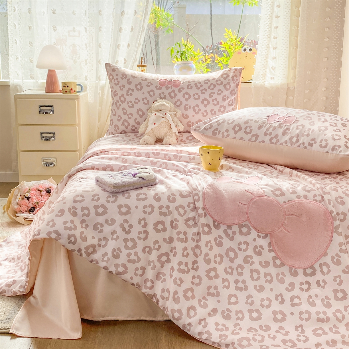 91家纺网 家纺一手货源 找家纺 （总）绒棉世家 2026新款水洗天丝冰天丝专版贴布绣夏被四件套系列