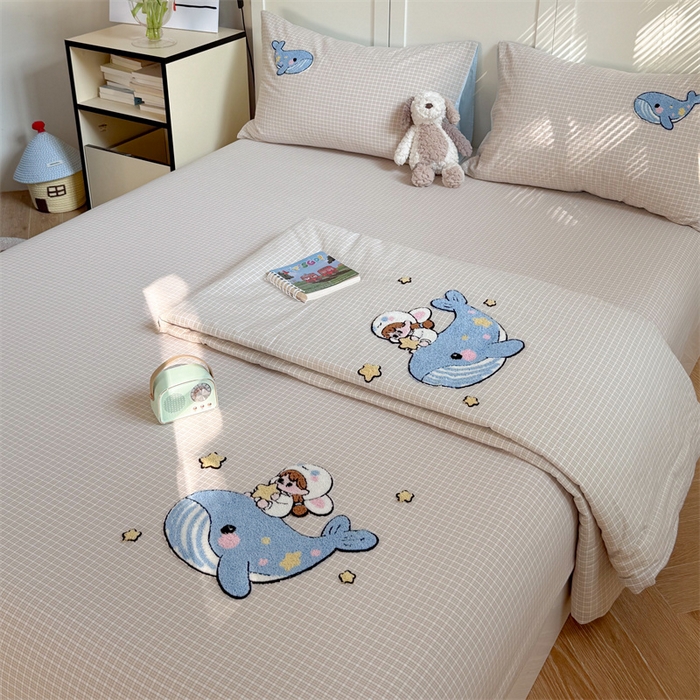 91家纺网 家纺一手货源 找家纺 暖生活 2026新款全棉纯棉色织水洗棉毛巾绣床笠三件套 蓝鲸梦