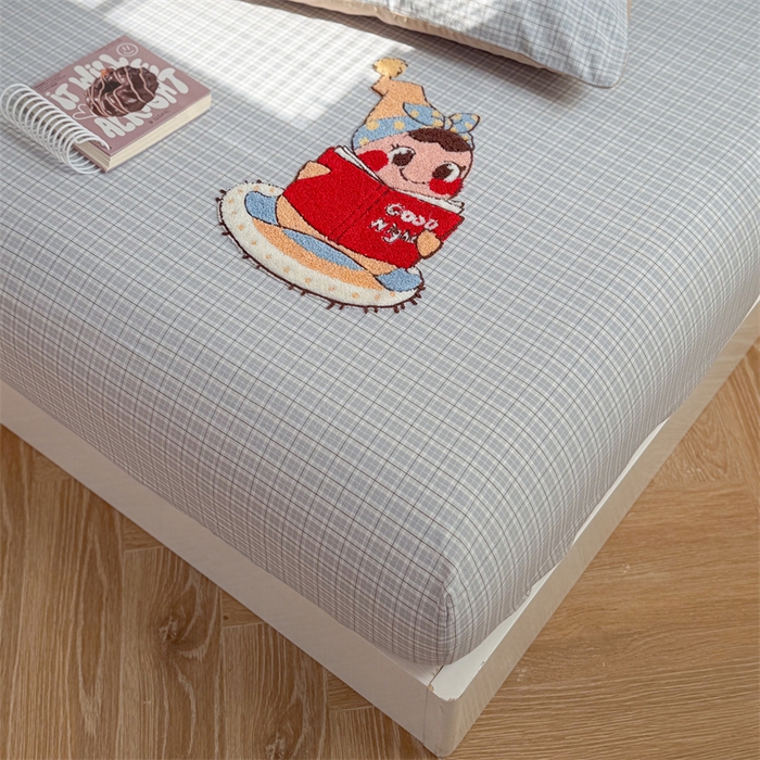 91家纺网 家纺一手货源 找家纺 暖生活 2026新款全棉纯棉色织水洗棉毛巾绣床笠三件套 阅读星人