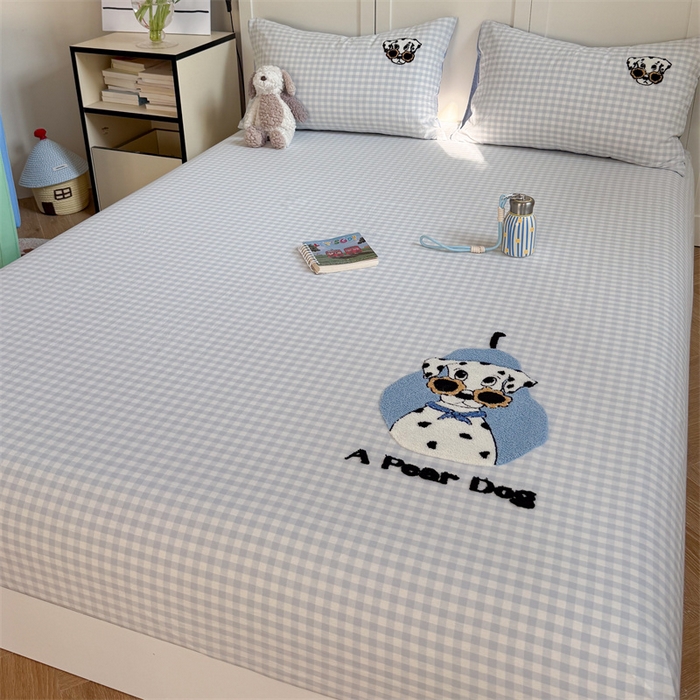 91家纺网 家纺一手货源 找家纺 暖生活 2026新款全棉纯棉色织水洗棉毛巾绣床笠三件套 墨镜小狗