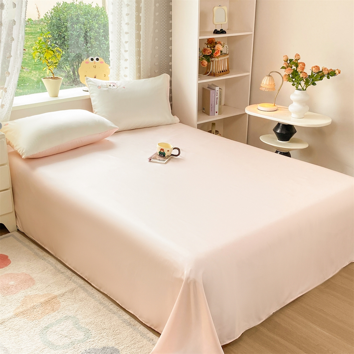 91家纺网 家纺一手货源 找家纺 优贝家纺 2026新款水洗天丝冰天丝专版贴布绣夏被四件套系列 白色布偶猫