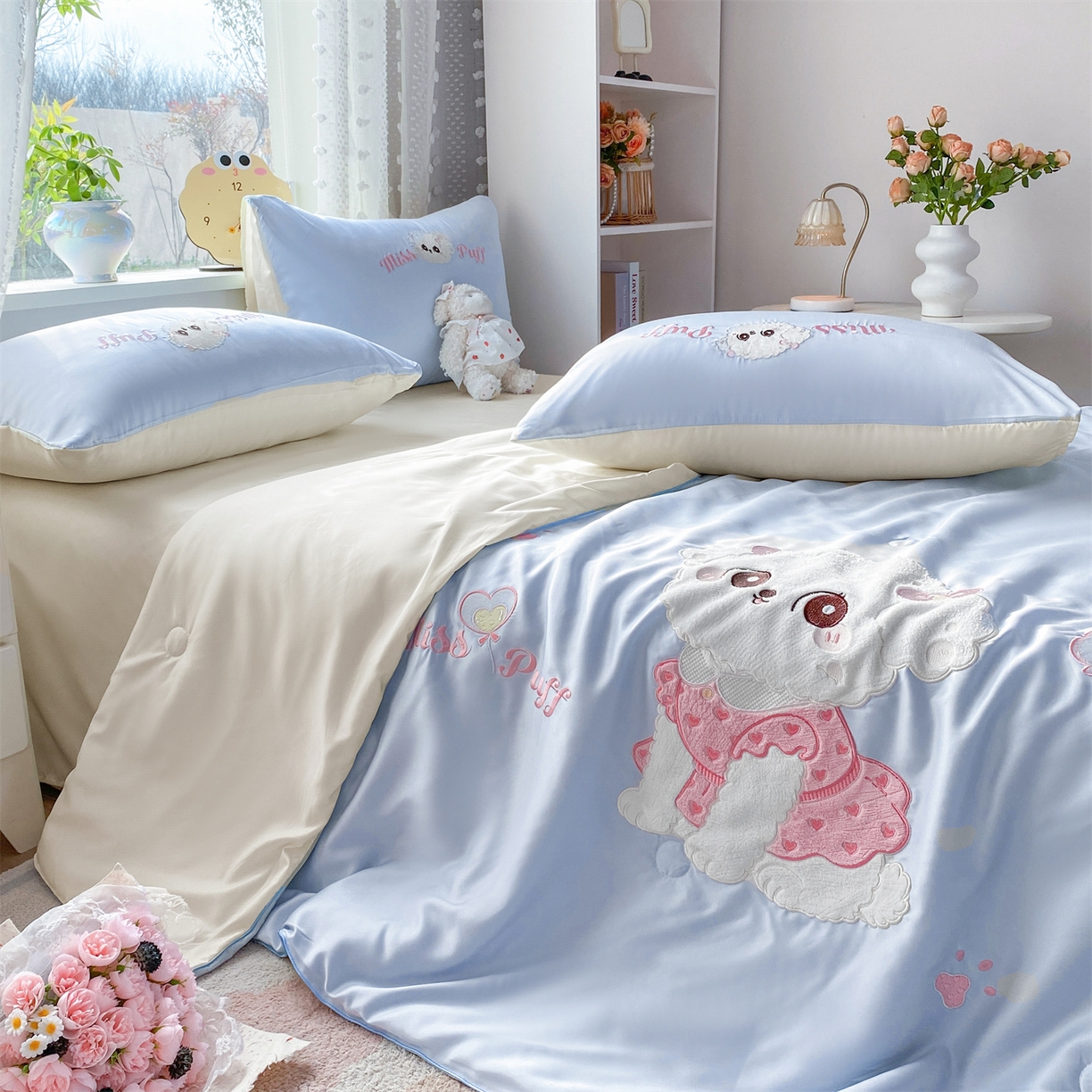 91家纺网 家纺一手货源 找家纺 优贝家纺 2026新款水洗天丝冰天丝专版贴布绣夏被四件套系列 泡芙奶狗