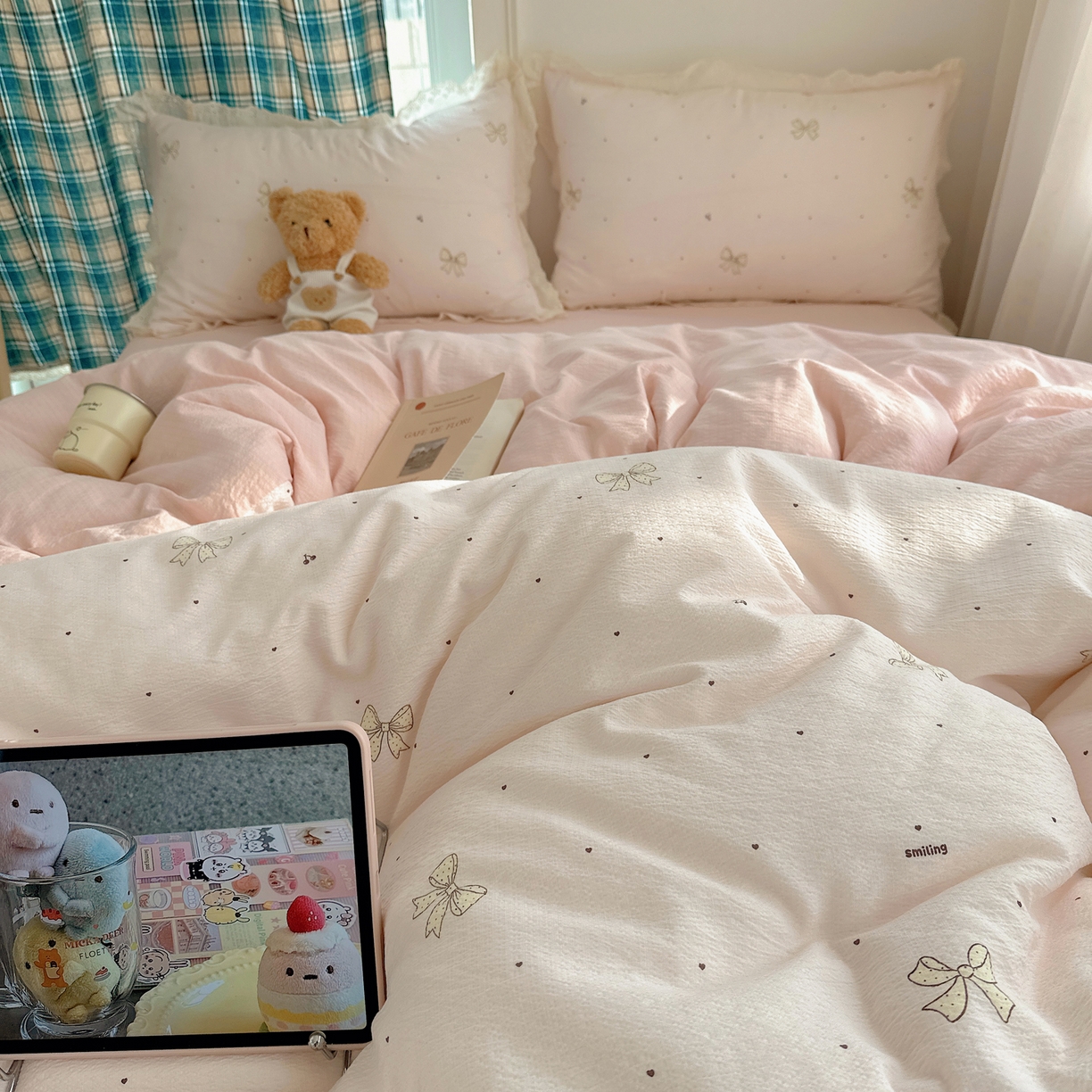 91家纺网 家纺一手货源 找家纺 仟网汇 2026新款彩色花边皱皱纱四件套 初心粉