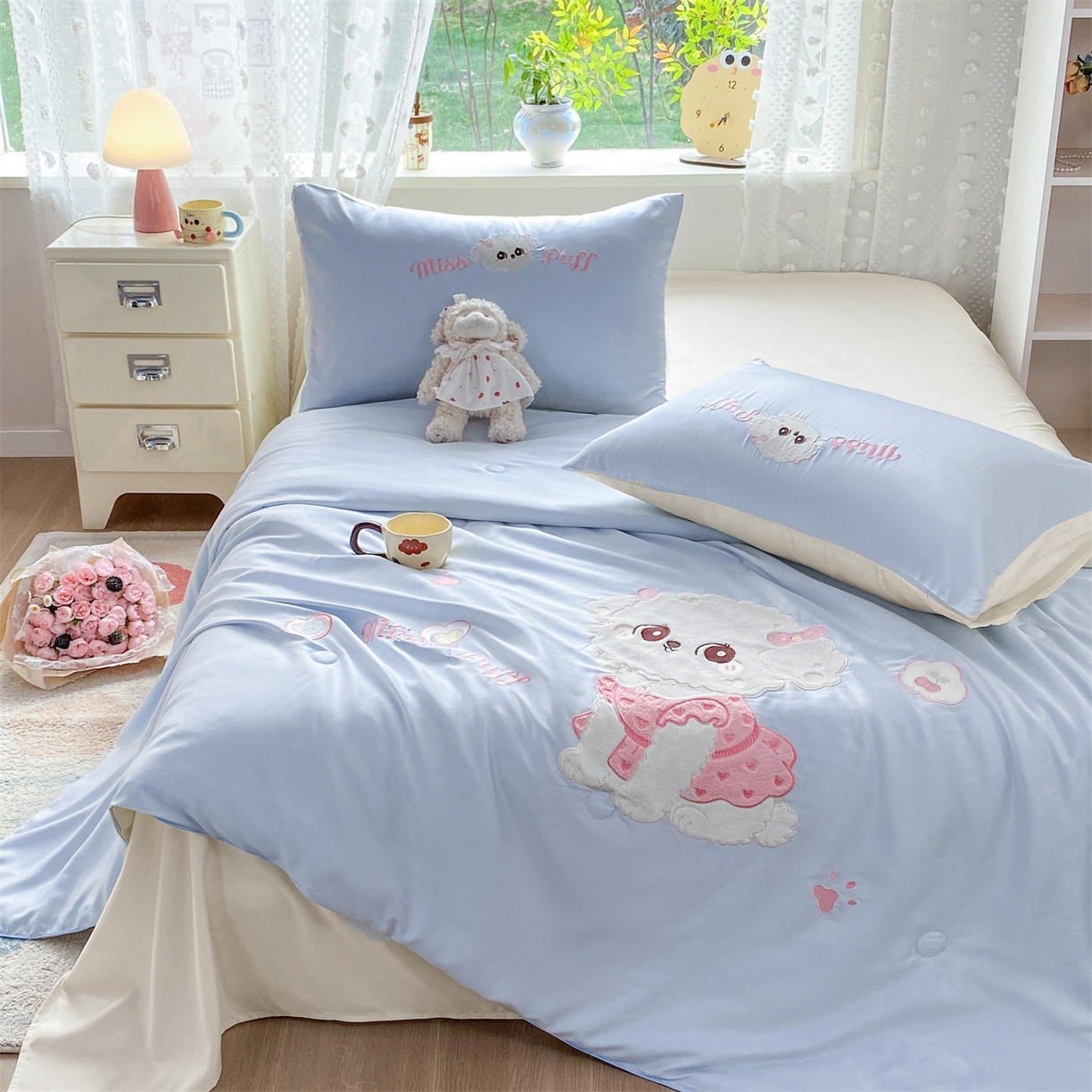 优贝家纺 2026新款水洗天丝冰天丝专版贴布绣夏被四件套系列 泡芙奶狗