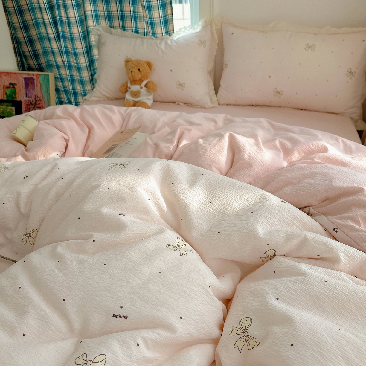 91家纺网 家纺一手货源 找家纺 仟网汇 2026新款彩色花边皱皱纱四件套 初心粉