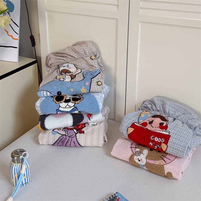 91家纺网 家纺一手货源 找家纺 （总）暖生活 2026新款全棉纯棉色织水洗棉毛巾绣床笠三件套