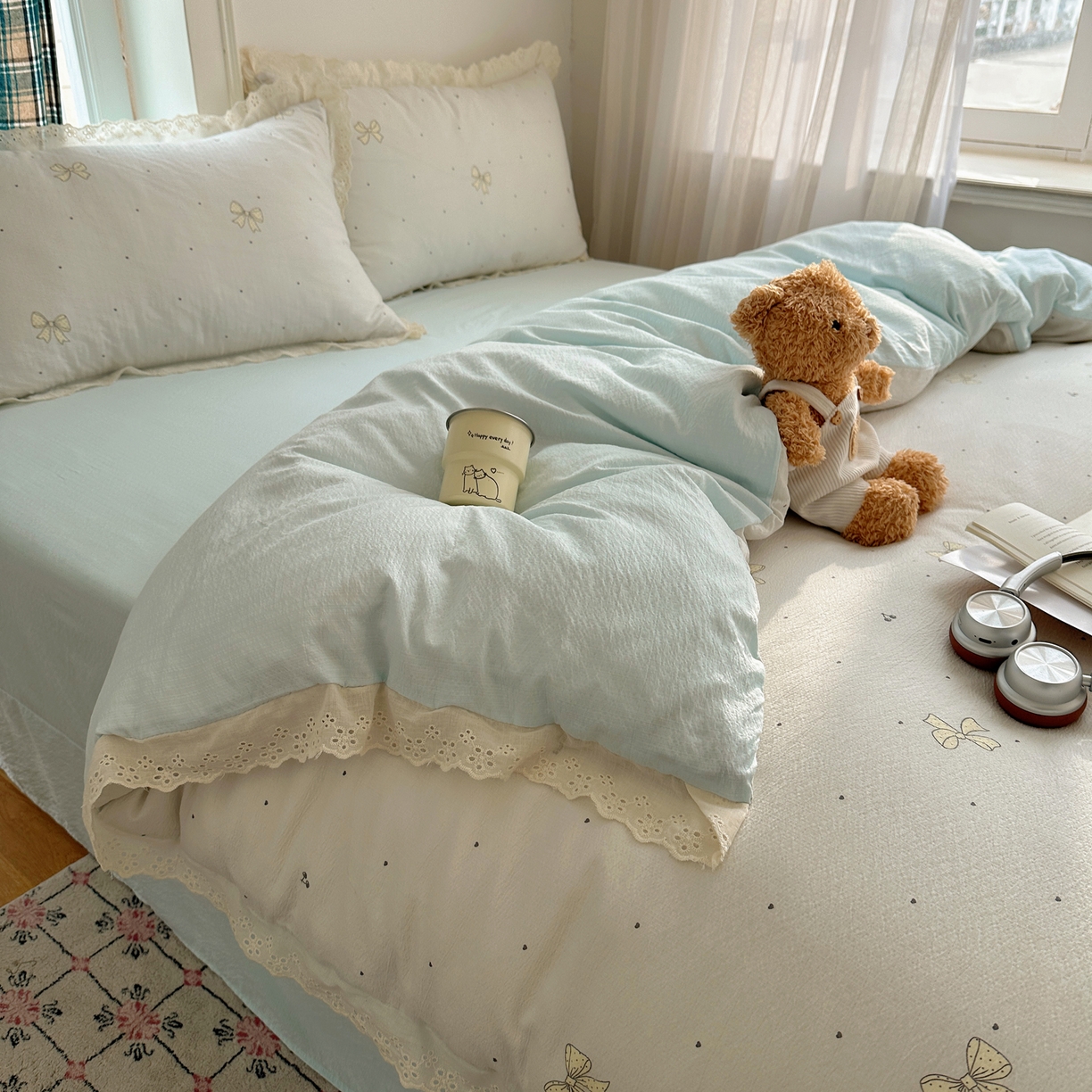 91家纺网 家纺一手货源 找家纺 仟网汇 2026新款彩色花边皱皱纱四件套 初心蓝