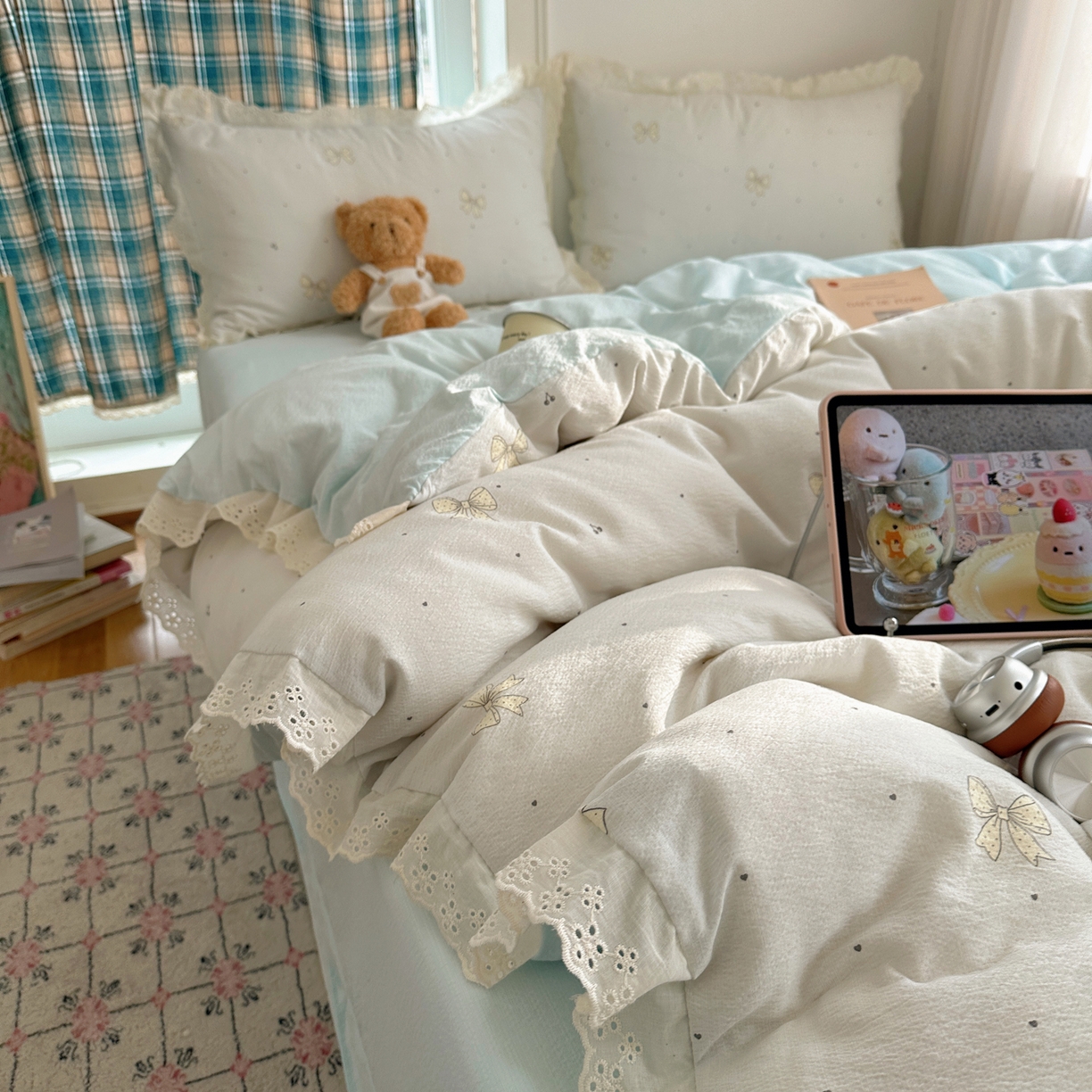 91家纺网 家纺一手货源 找家纺 仟网汇 2026新款彩色花边皱皱纱四件套 初心蓝