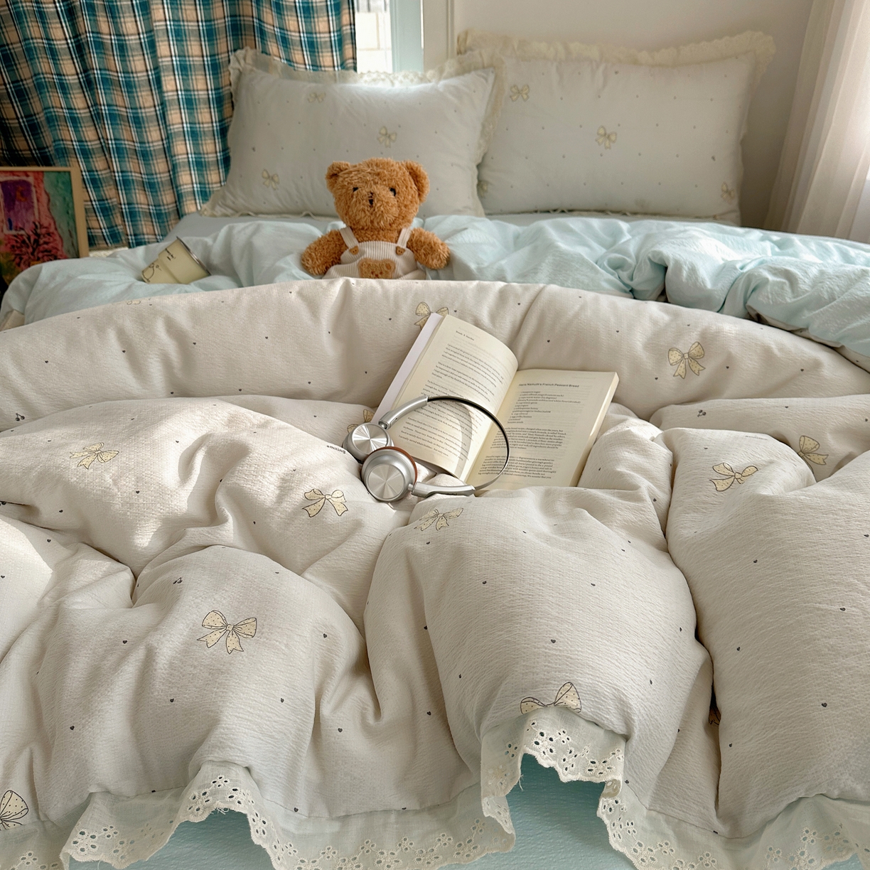 91家纺网 家纺一手货源 找家纺 仟网汇 2026新款彩色花边皱皱纱四件套 初心蓝