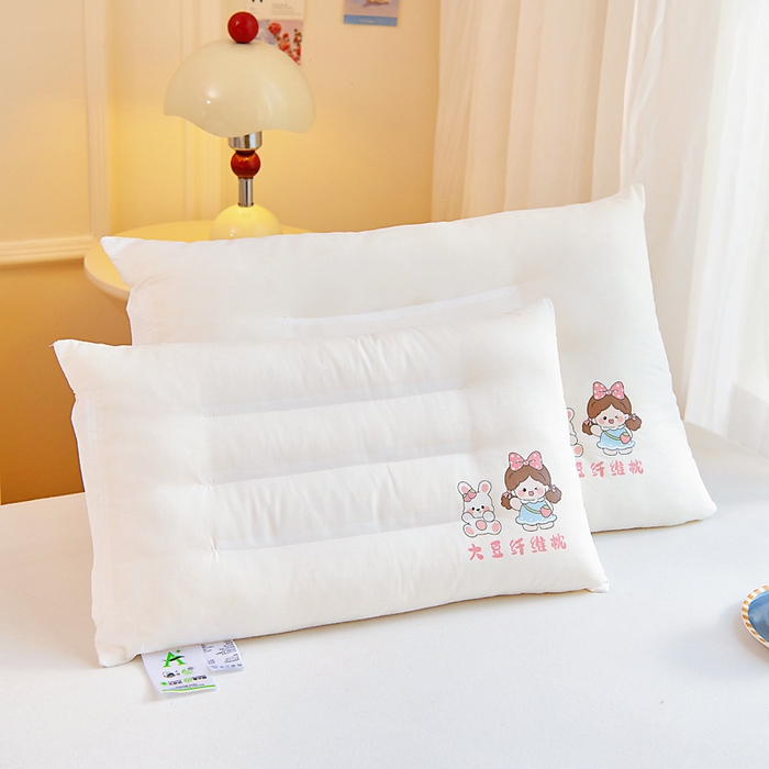 91家纺网 家纺一手货源 找家纺 吉咪兔家纺 2026新款儿童A类全棉大豆纤维枕芯单人学生宿舍枕头幼儿园卡通软枕护颈椎 小女孩