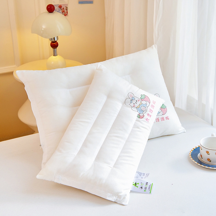 91家纺网 家纺一手货源 找家纺 吉咪兔家纺 2026新款儿童A类全棉大豆纤维枕芯单人学生宿舍枕头幼儿园卡通软枕护颈椎 小兔子