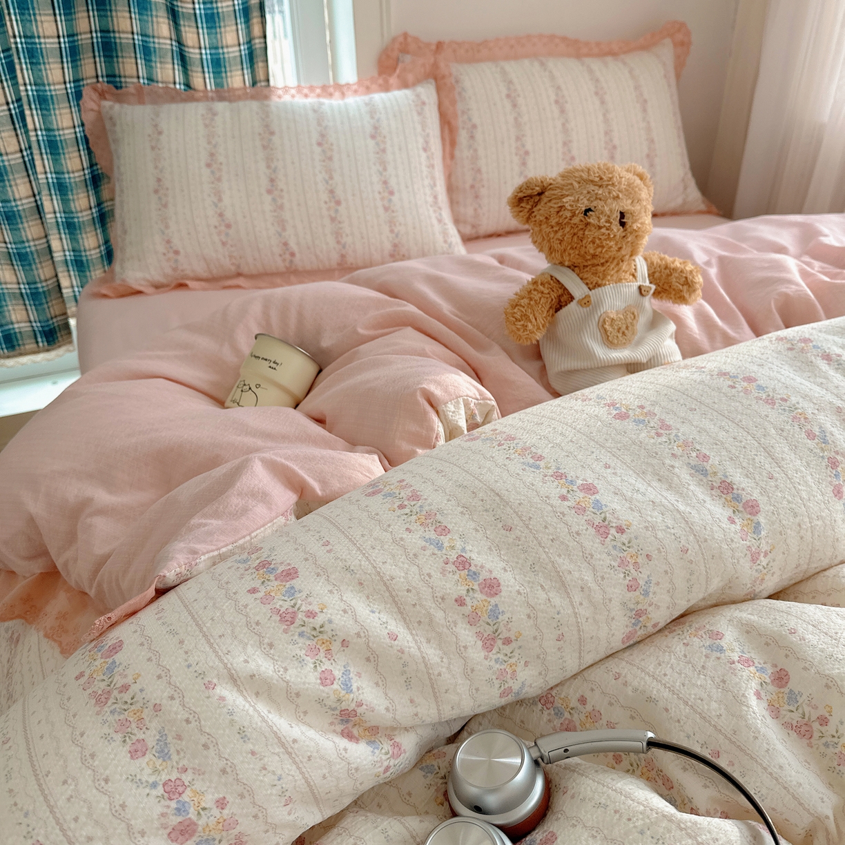 91家纺网 家纺一手货源 找家纺 仟网汇 2026新款彩色花边皱皱纱四件套 扶摇