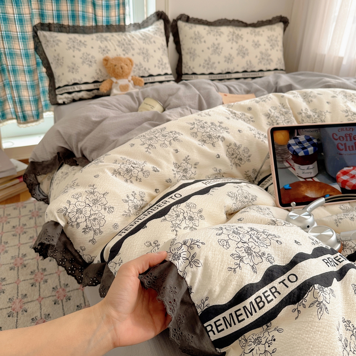 仟网汇 2026新款彩色花边皱皱纱四件套 赫本