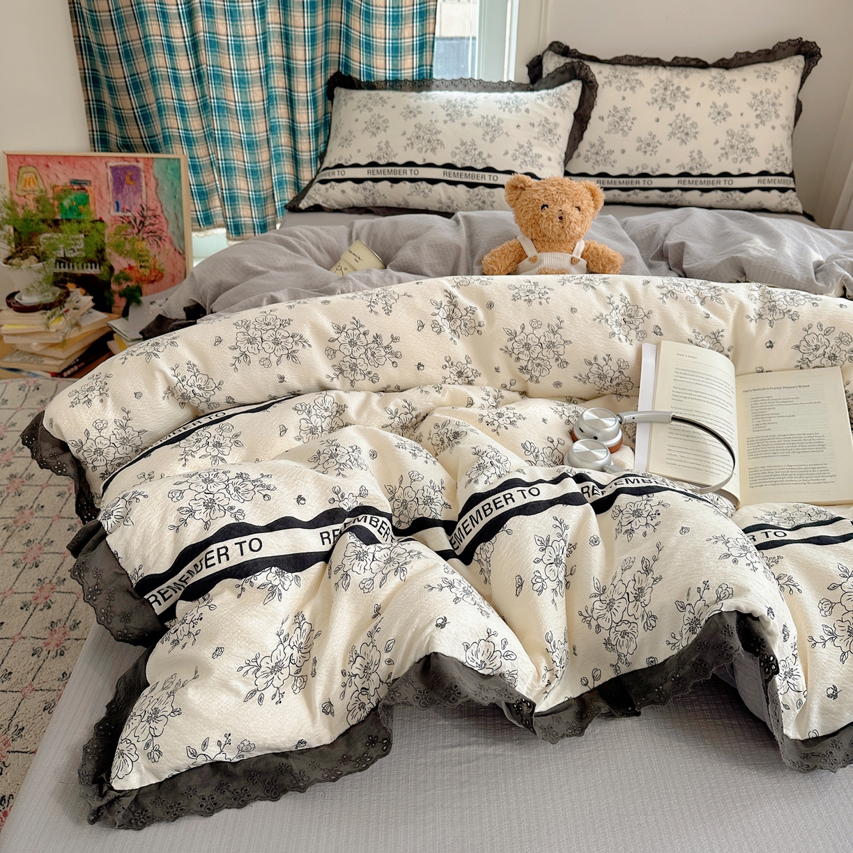 91家纺网 家纺一手货源 找家纺 仟网汇 2026新款彩色花边皱皱纱四件套 赫本