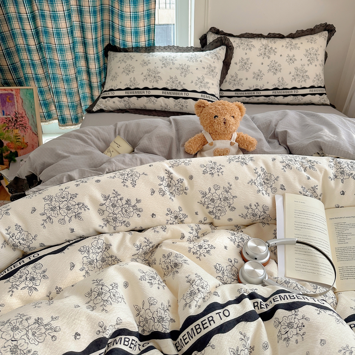 91家纺网 家纺一手货源 找家纺 仟网汇 2026新款彩色花边皱皱纱四件套 赫本