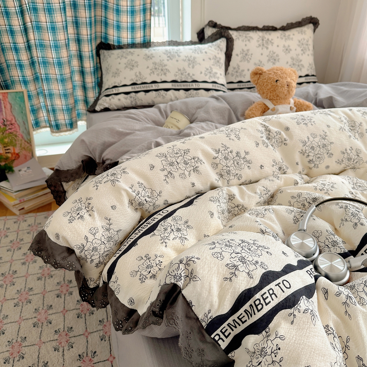 91家纺网 家纺一手货源 找家纺 仟网汇 2026新款彩色花边皱皱纱四件套 赫本