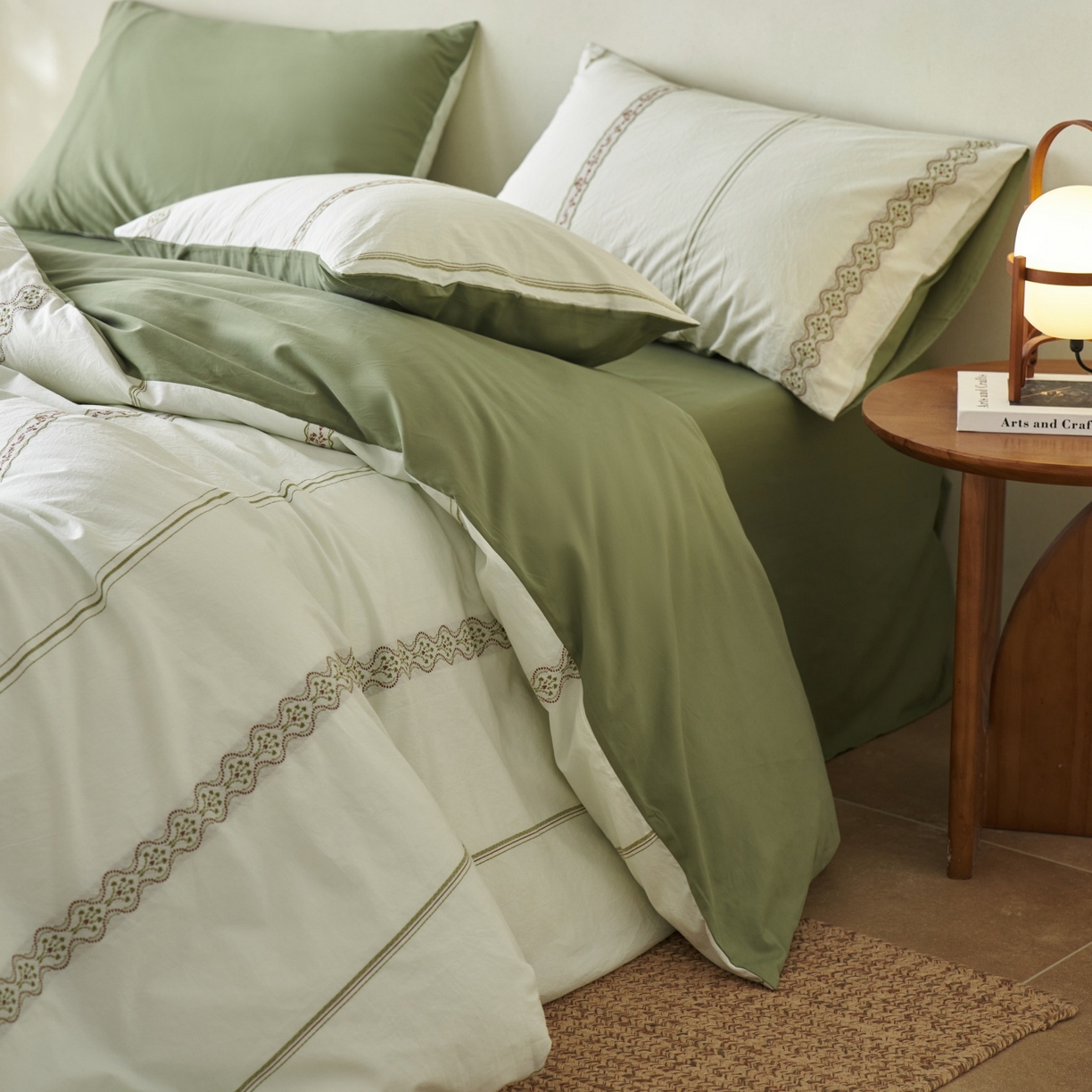 91家纺网 家纺一手货源 找家纺 安莱生活 2026春夏新款水洗棉色织全棉纯棉剪花繁花系列四件套 剪花：繁花-绿咖（券后最低控价319）