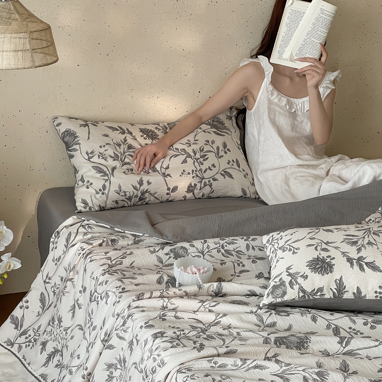 91家纺网 家纺一手货源 找家纺 一加一 2026新款花边素麻复古风大豆夏被夏凉被空调被四件套-素麻生活 灰枝集