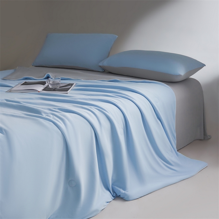 91家纺网 家纺一手货源 找家纺 雯豆家纺 2026春夏新款锦氨夏被空调被子被芯夏季凉感被小冰皮薄被子夏被夏凉被空调被 小冰皮-幽梦蓝+轻奢灰