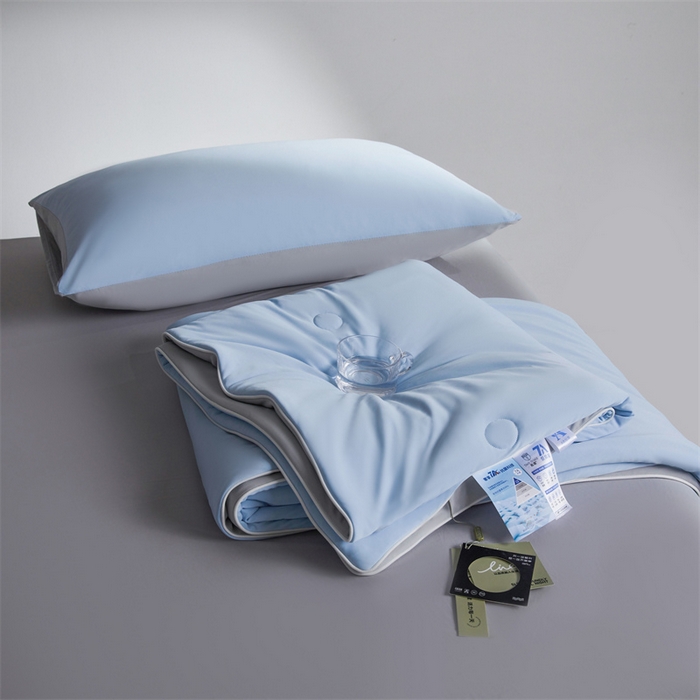 91家纺网 家纺一手货源 找家纺 雯豆家纺 2026春夏新款锦氨夏被空调被子被芯夏季凉感被小冰皮薄被子夏被夏凉被空调被 小冰皮-幽梦蓝+轻奢灰