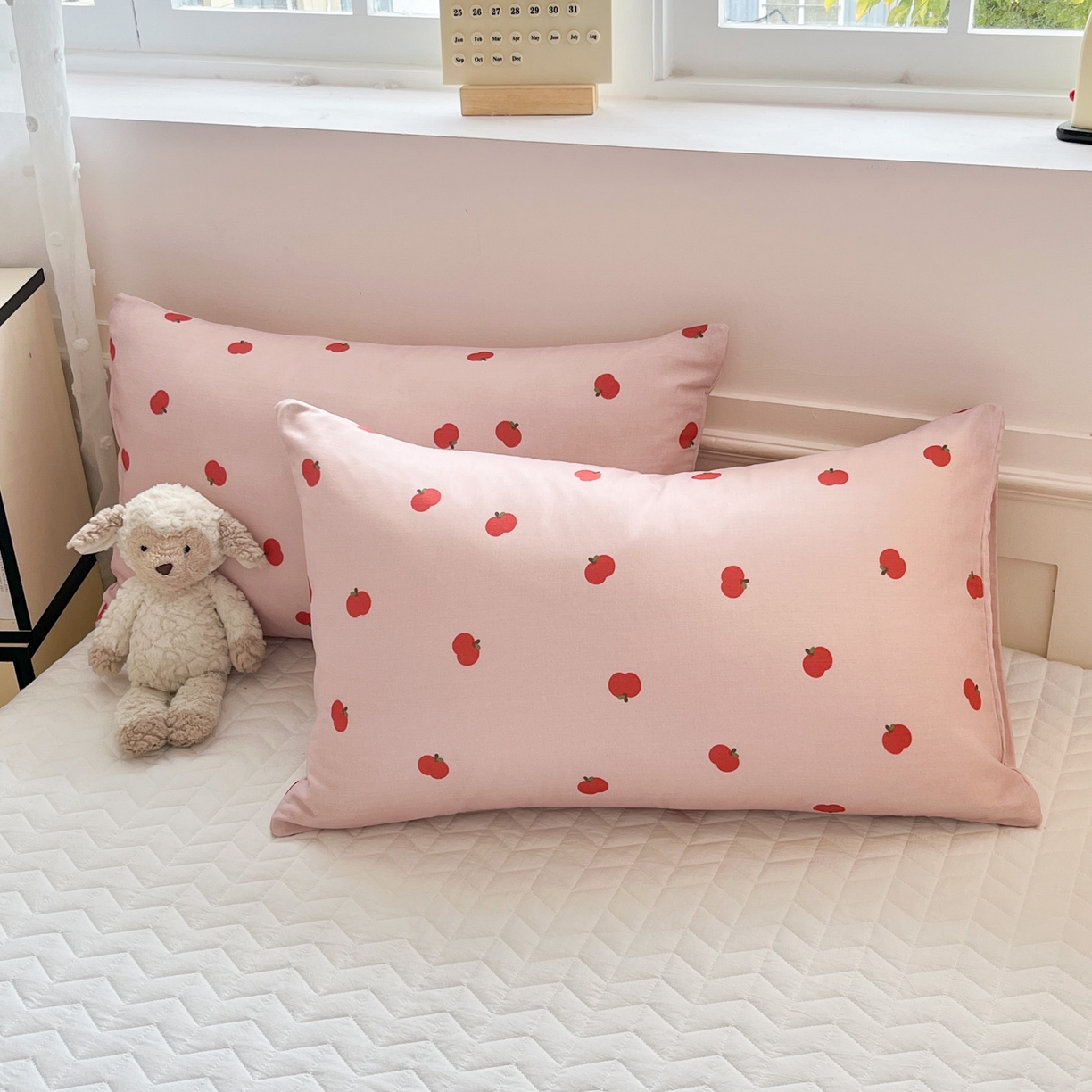 91家纺网 家纺一手货源 找家纺 一加一 2026新款全棉双层纱卡通毛巾绣大豆夏被夏凉被空调被-卡通生活 苹果小狗