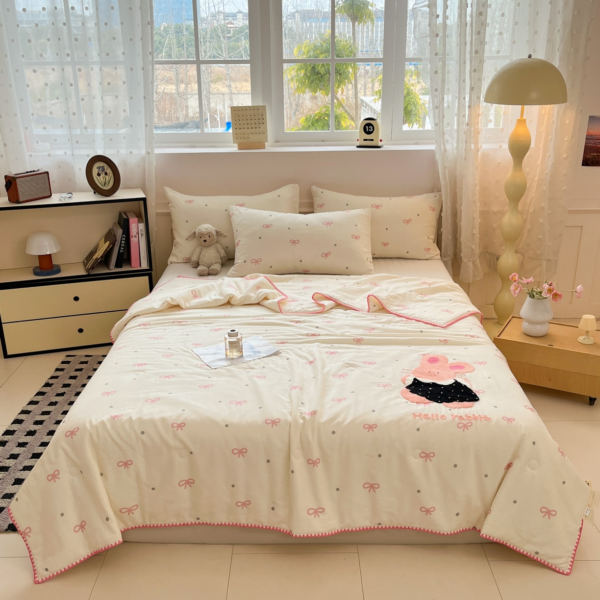 91家纺网 家纺一手货源 找家纺 一加一 2026新款全棉双层纱卡通毛巾绣大豆夏被夏凉被空调被-卡通生活 蝴蝶结小兔