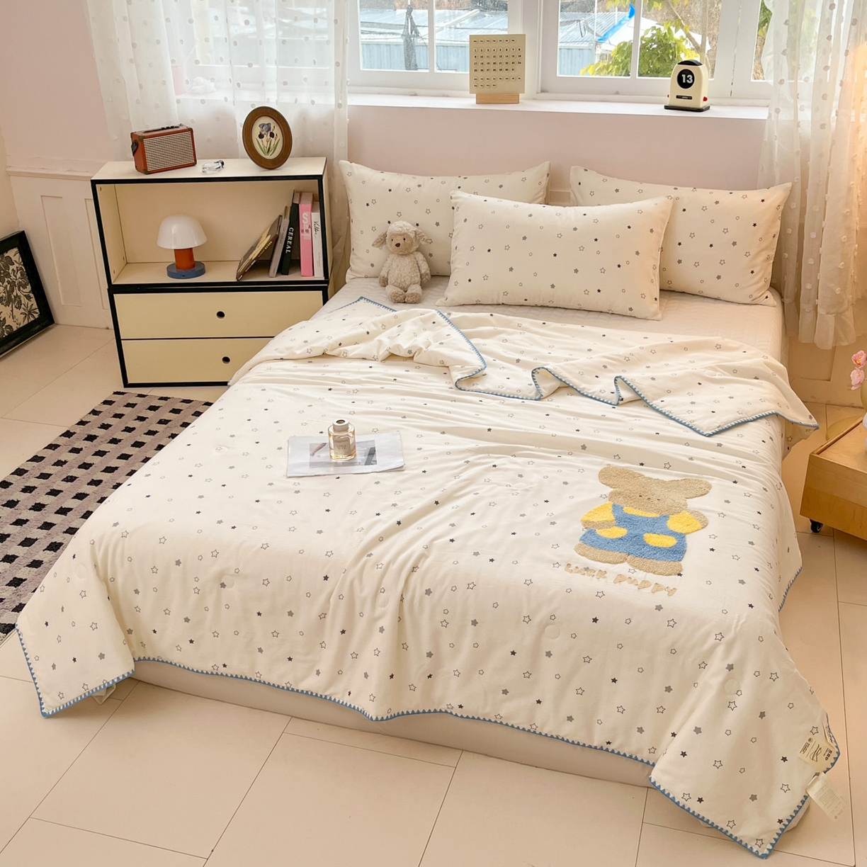 91家纺网 家纺一手货源 找家纺 一加一 2026新款全棉双层纱卡通毛巾绣大豆夏被夏凉被空调被-卡通生活 星星小兔