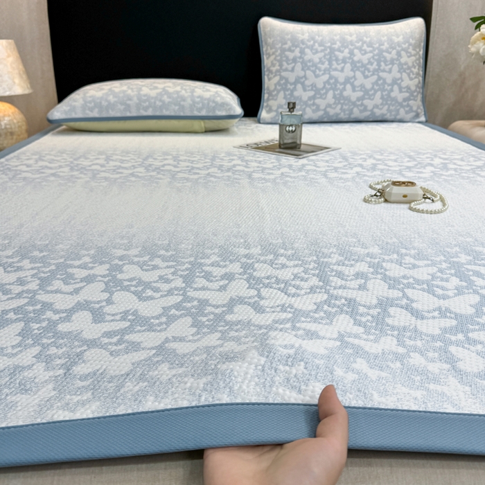 91家纺网 家纺一手货源 找家纺 （总）伊人坊 2026新款A类550克凉感提花值过0.21冰豆豆家用凉席子三件套夏季---凉席款