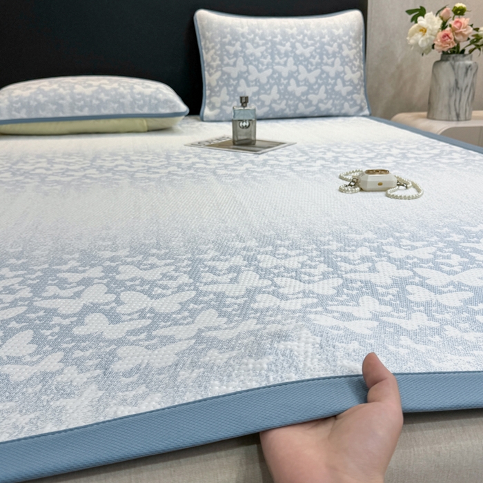 91家纺网 家纺一手货源 找家纺 （总）伊人坊 2026新款A类550克凉感提花值过0.21冰豆豆家用凉席子三件套夏季---凉席款