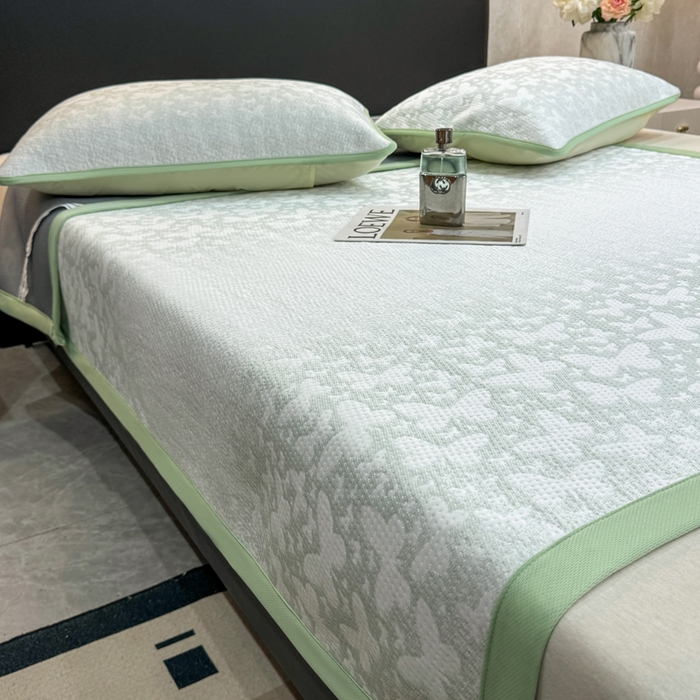 91家纺网 家纺一手货源 找家纺 伊人坊 2026新款A类550克凉感提花值过0.21冰豆豆家用凉席子三件套夏季---凉席款 花蝴蝶-绿