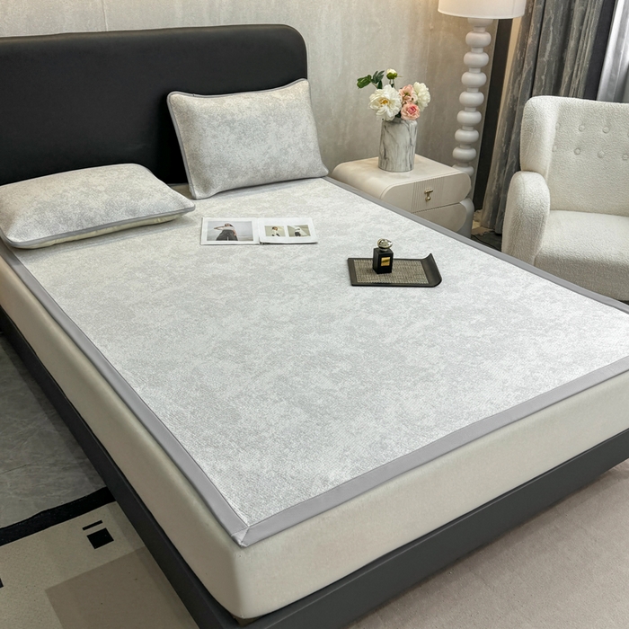 91家纺网 家纺一手货源 找家纺 伊人坊 2026新款A类550克凉感提花值过0.21冰豆豆家用凉席子三件套夏季---凉席款 繁花-灰