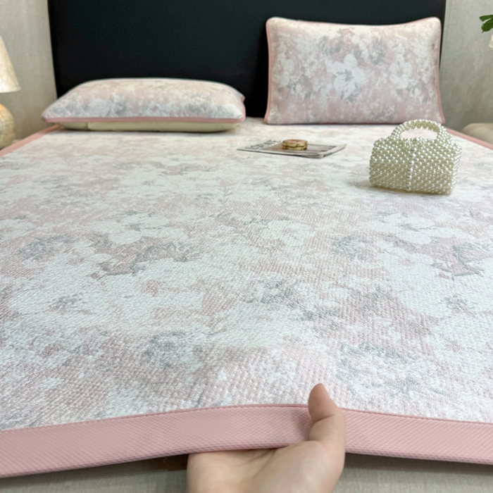 91家纺网 家纺一手货源 找家纺 伊人坊 2026新款A类550克凉感提花值过0.21冰豆豆家用凉席子三件套夏季---凉席款 繁花-粉