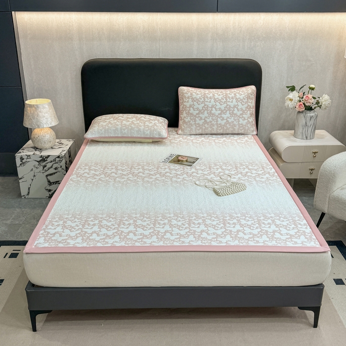 91家纺网 家纺一手货源 找家纺 伊人坊 2026新款A类550克凉感提花值过0.21冰豆豆家用凉席子三件套夏季---凉席款 花蝴蝶-粉