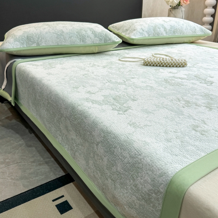 91家纺网 家纺一手货源 找家纺 伊人坊 2026新款A类550克凉感提花值过0.21冰豆豆家用凉席子三件套夏季---凉席款 繁花-绿