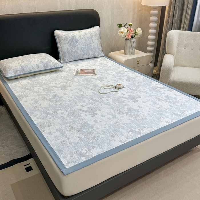 91家纺网 家纺一手货源 找家纺 伊人坊 2026新款A类550克凉感提花值过0.21冰豆豆家用凉席子三件套夏季---凉席款 繁花-蓝