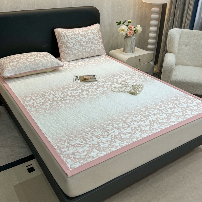 91家纺网 家纺一手货源 找家纺 伊人坊 2026新款A类550克凉感提花值过0.21冰豆豆家用凉席子三件套夏季---凉席款 花蝴蝶-粉