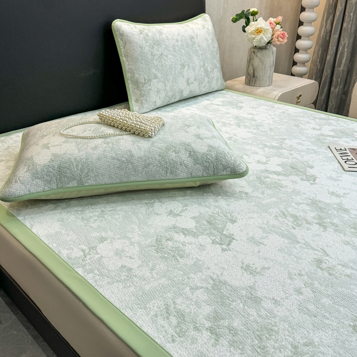 91家纺网 家纺一手货源 找家纺 伊人坊 2026新款A类550克凉感提花值过0.21冰豆豆家用凉席子三件套夏季---凉席款 繁花-绿