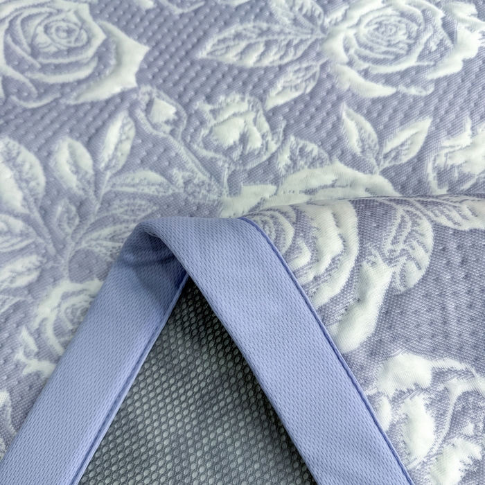 91家纺网 家纺一手货源 找家纺 伊人坊 2026新款A类550克凉感提花值过0.21冰豆豆家用凉席子三件套夏季---凉席款 玫瑰-蓝紫