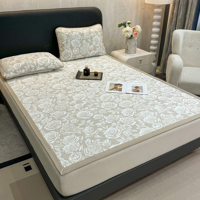 91家纺网 家纺一手货源 找家纺 伊人坊 2026新款A类550克凉感提花值过0.21冰豆豆家用凉席子三件套夏季---凉席款 玫瑰-咖