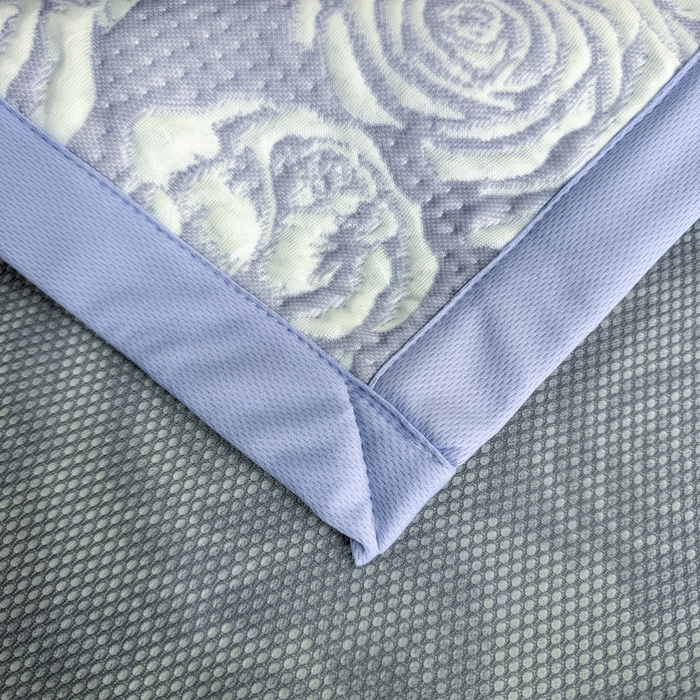 91家纺网 家纺一手货源 找家纺 伊人坊 2026新款A类550克凉感提花值过0.21冰豆豆家用凉席子三件套夏季---凉席款 玫瑰-蓝紫