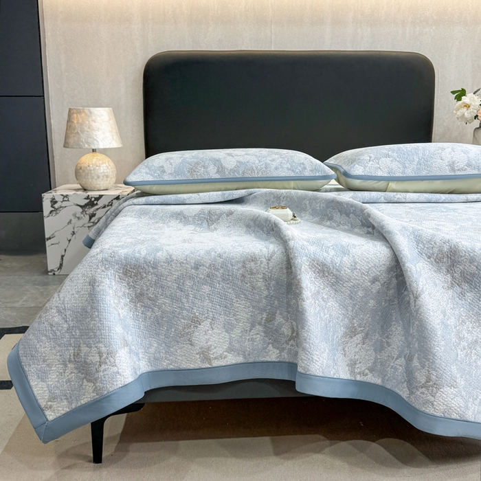 91家纺网 家纺一手货源 找家纺 伊人坊 2026新款A类550克凉感提花值过0.21冰豆豆家用凉席子三件套夏季---凉席款 繁花-蓝