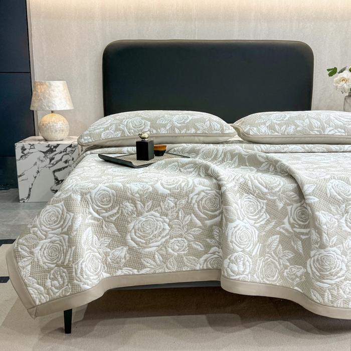 91家纺网 家纺一手货源 找家纺 伊人坊 2026新款A类550克凉感提花值过0.21冰豆豆家用凉席子三件套夏季---凉席款 玫瑰-咖