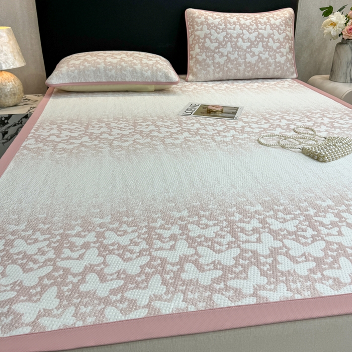 91家纺网 家纺一手货源 找家纺 伊人坊 2026新款A类550克凉感提花值过0.21冰豆豆家用凉席子三件套夏季---凉席款 花蝴蝶-粉