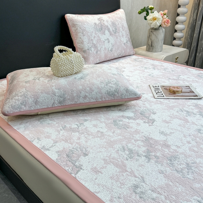 91家纺网 家纺一手货源 找家纺 伊人坊 2026新款A类550克凉感提花值过0.21冰豆豆家用凉席子三件套夏季---凉席款 繁花-粉