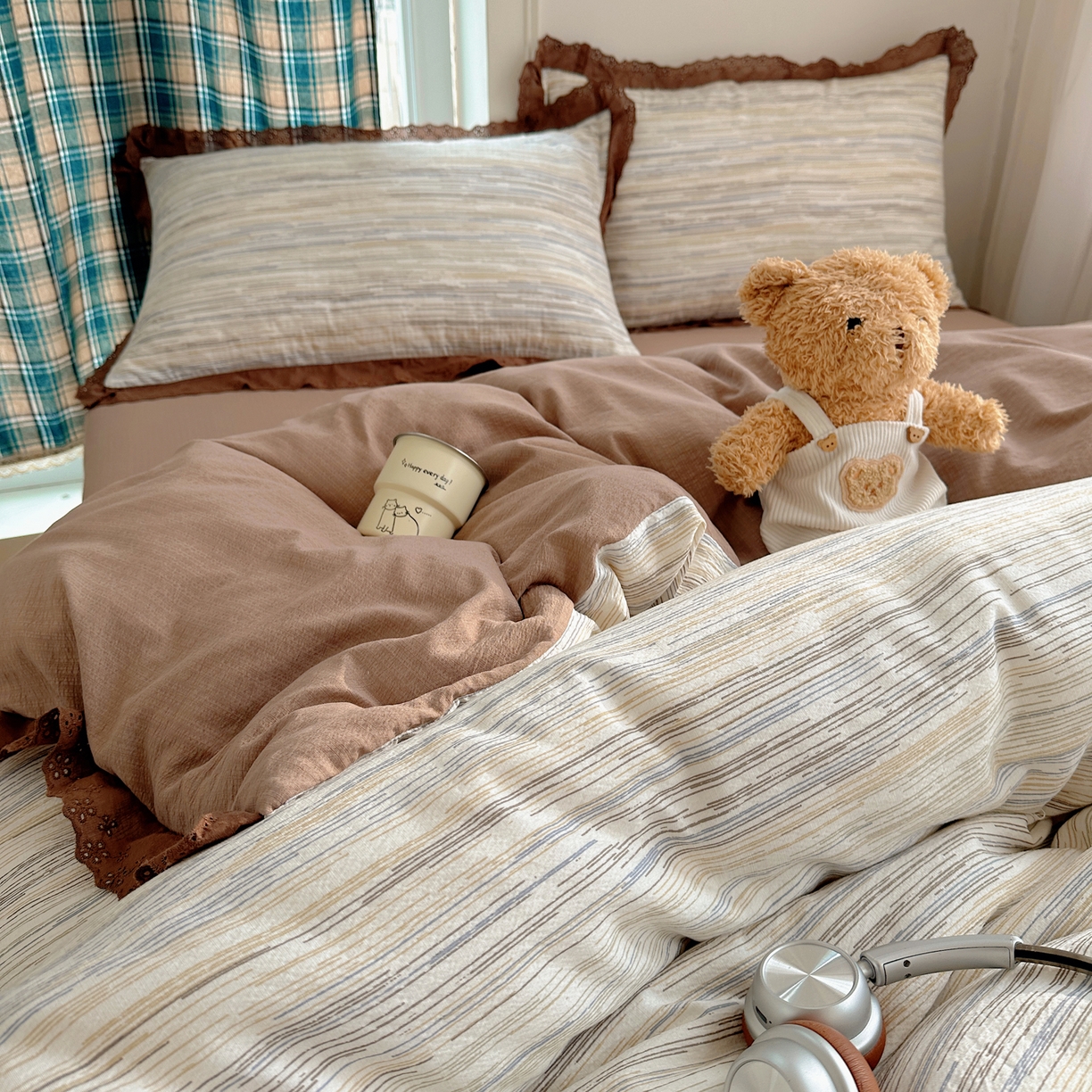 91家纺网 家纺一手货源 找家纺 仟网汇 2026新款彩色花边皱皱纱四件套 罗卡