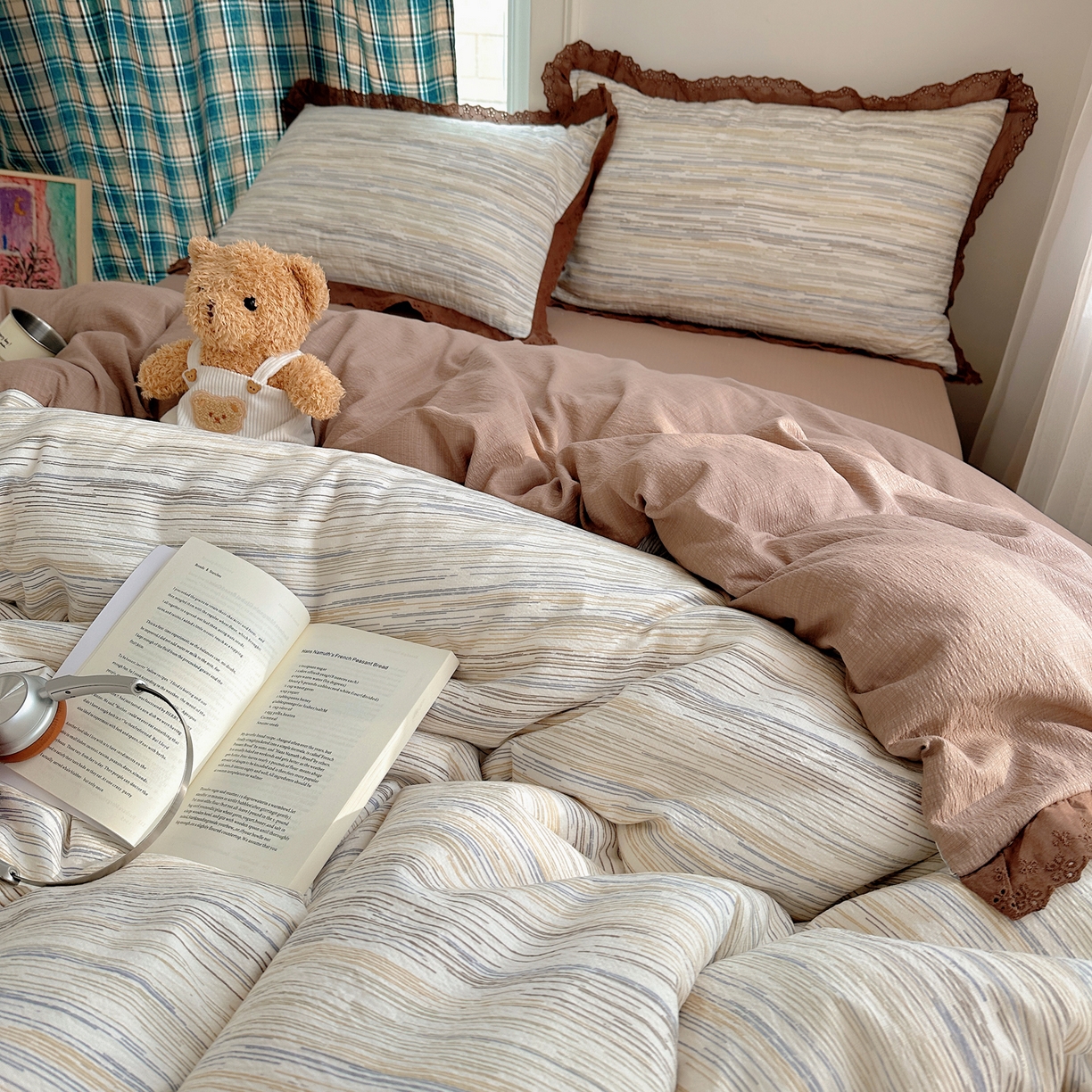 91家纺网 家纺一手货源 找家纺 仟网汇 2026新款彩色花边皱皱纱四件套 罗卡